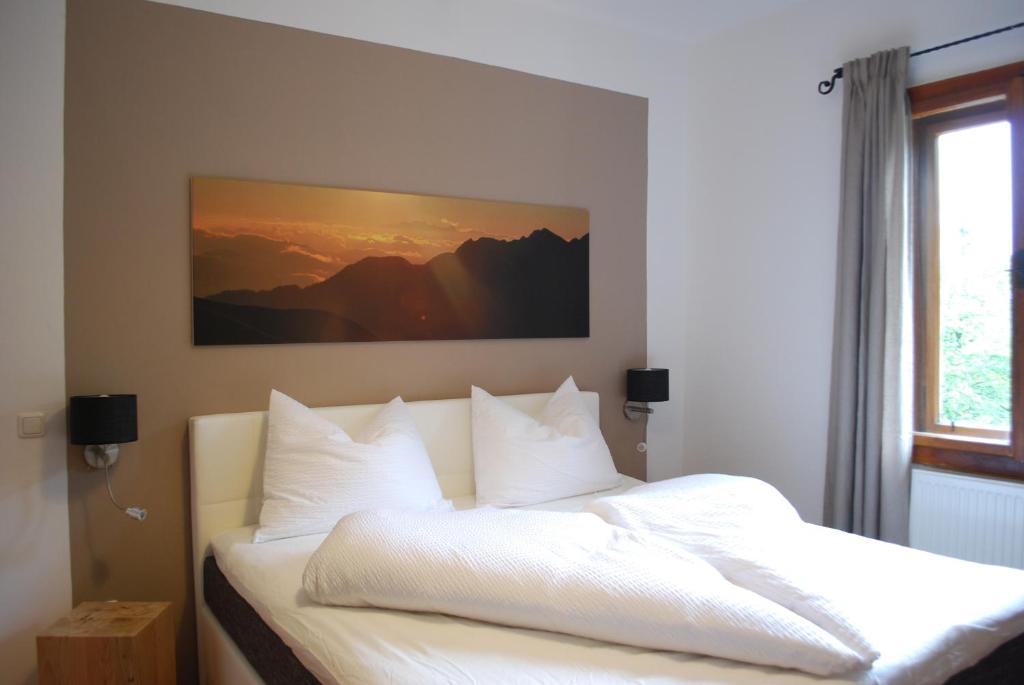 Alpenhaus Kesselfall, Summercard Included 카프룬 객실 사진